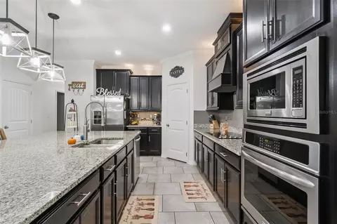 Kitchen - 1529 Alligator St, Saint Cloud, FL 34771 photo 3 of 4