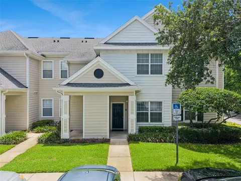 200 Southern Pecan Cir #104, Winter Garden, FL 34787