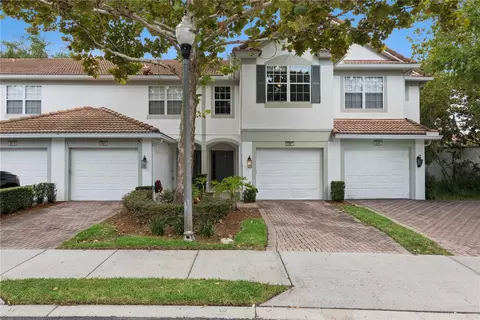 6887 Sperone St, Orlando, FL 32819