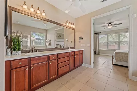 Bath - 412 Douglas Edward Dr, Ocoee, FL 34761 photo 2 of 4