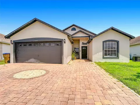 2469 Hybrid Dr, Kissimmee, FL 34758