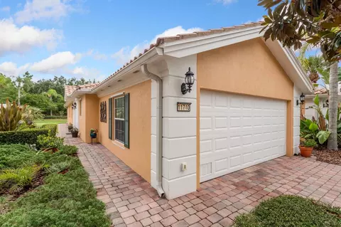 11740 Astilbe Dr, Orlando, FL 32827