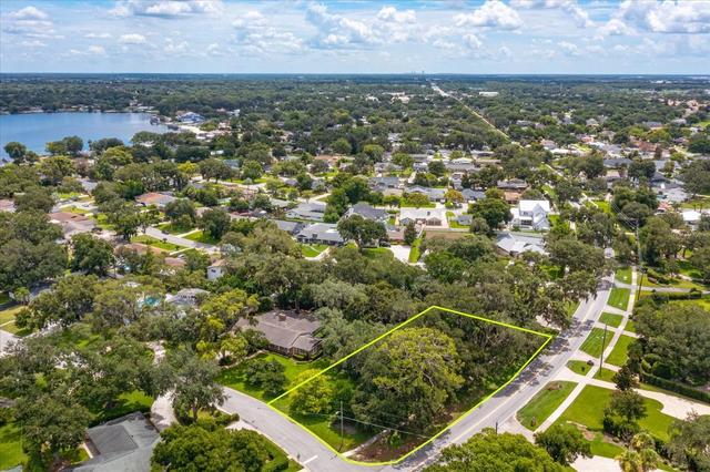 Gran Lac Avenue, Belle Isle, FL 32812