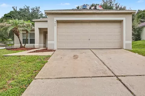 909 Bristle Cone Ct, Minneola, FL 34715