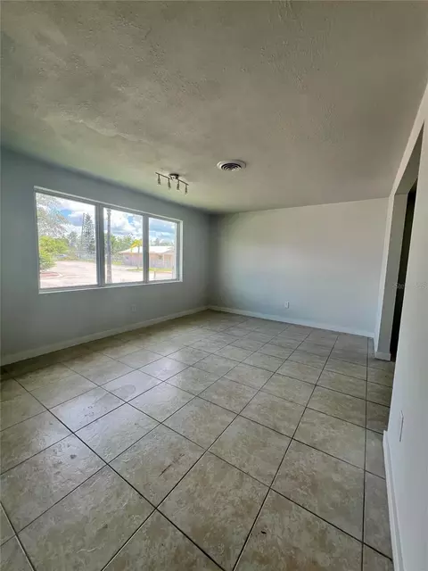 744 Lemon Ave, Sebring, FL 33870 photo 3