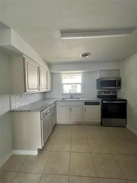 744 Lemon Ave, Sebring, FL 33870 photo 15