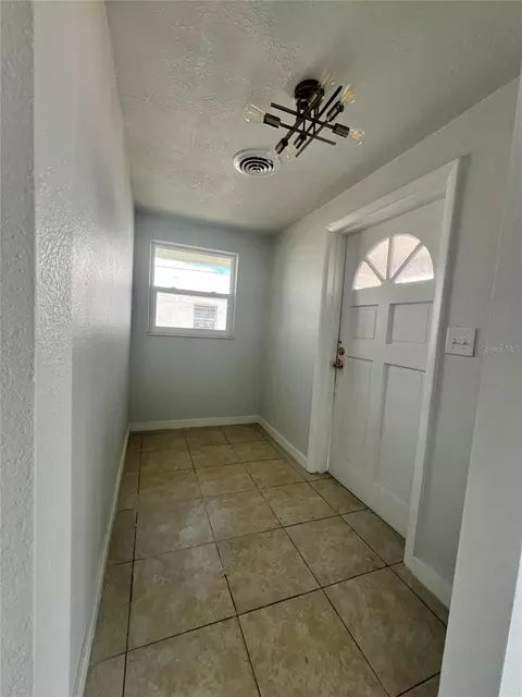 744 Lemon Ave, Sebring, FL 33870 photo 2