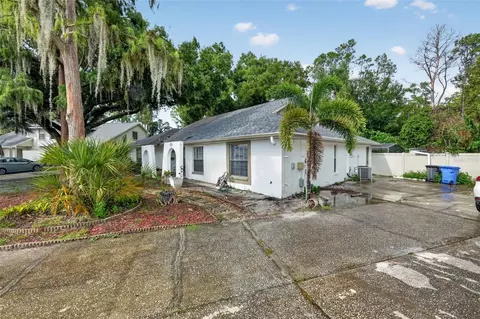3205 Laurel Dale Dr, Tampa, FL 33618
