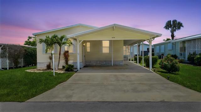 5374 Hammerstone Ct #M11, Micco, FL 32976
