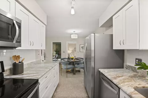 Kitchen - 508 Ohio Blvd, Eustis, FL 32726 photo 3 of 3