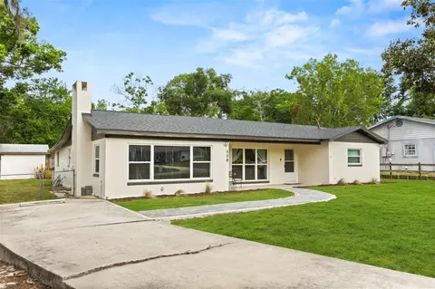 Exterior - 508 Ohio Blvd, Eustis, FL 32726 photo 4 of 11
