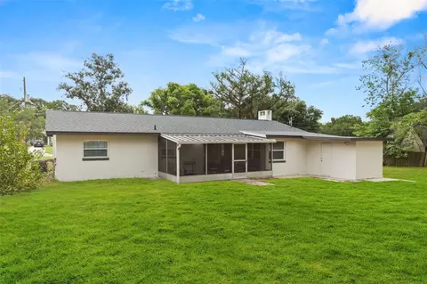 Exterior - 508 Ohio Blvd, Eustis, FL 32726 photo 8 of 11