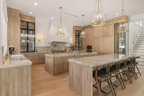 Kitchen - 12237 Park Ave, Windermere, FL 34786 photo 1 of 6
