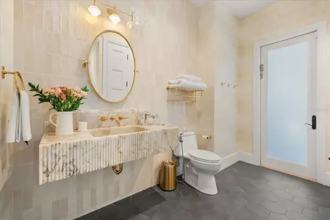 Bath - 12237 Park Ave, Windermere, FL 34786 photo 11 of 11