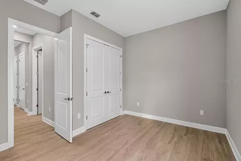 Bedroom - 998 Tassleflower Trl, Saint Cloud, FL 34771 photo 3 of 8