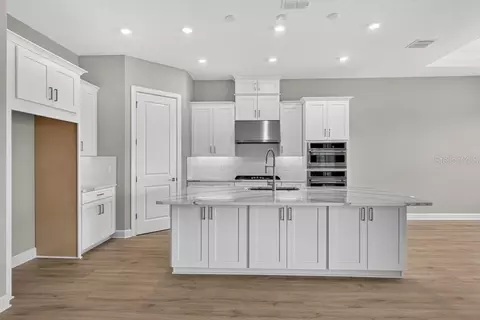 Kitchen - 998 Tassleflower Trl, Saint Cloud, FL 34771 photo 1 of 3