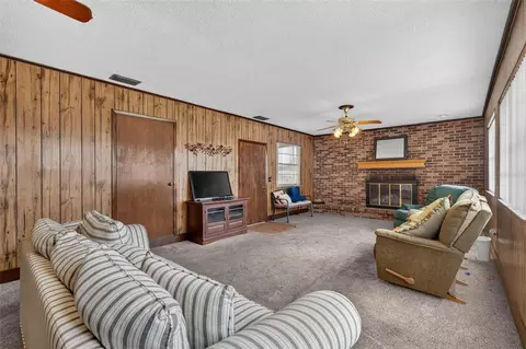 Living - 212 15th Ave, Ocoee, FL 34761 photo 5 of 5