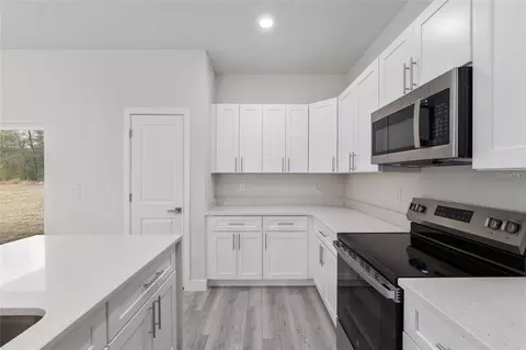 Kitchen - 3900 SW 133rd Loop, Ocala, FL 34473 photo 3 of 3