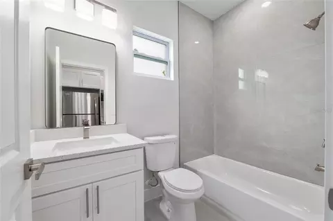 Bath - 3900 SW 133rd Loop, Ocala, FL 34473 photo 5 of 6