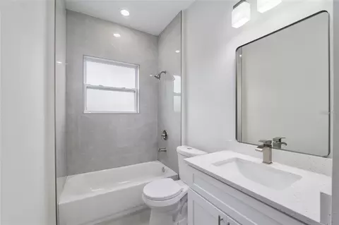 Bath - 3900 SW 133rd Loop, Ocala, FL 34473 photo 4 of 6