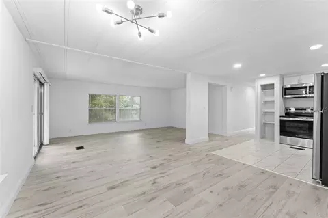 130 Florence Blvd, Debary, FL 32713 photo 5