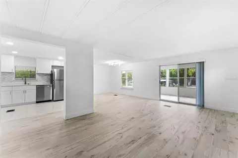 130 Florence Blvd, Debary, FL 32713 photo 8