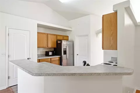Kitchen - 10320 Vista Pines Loop, Clermont, FL 34711 photo 1 of 3