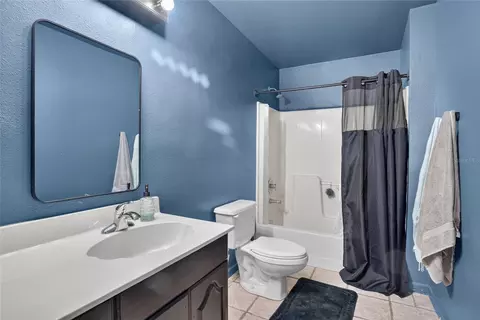 Bath - 5365 Paces Landing Rd, Mims, FL 32754 photo 6 of 8