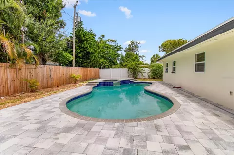 Exterior - 12120 Croft Dr, Largo, FL 33774 photo 3 of 6