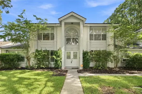 1927 Palm View Dr, Apopka, FL 32712