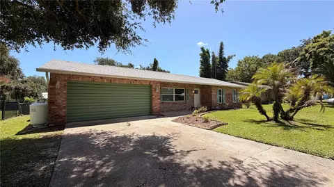 Exterior - 2513 Orange Tree Dr, Edgewater, FL 32141 photo 4 of 19