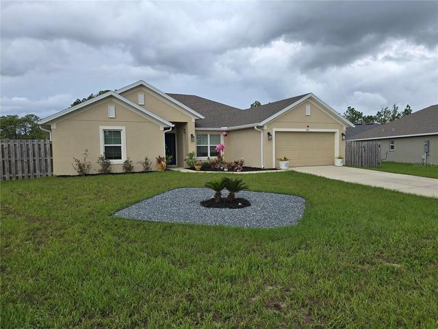 825 W Hallam Dr, Citrus Springs, FL 34434