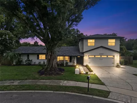 3237 Kew Gardens Ln, Orlando, FL 32812