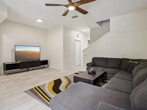 Living - 7712 Fordson Ln, Windermere, FL 34786 photo 1 of 3
