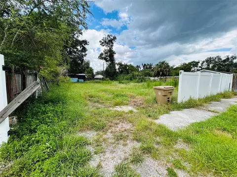 1493 Tallahassee Blvd, Intercession City, FL 33848