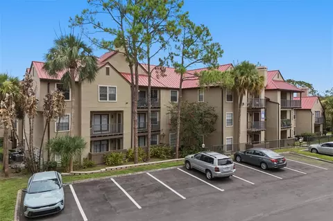 249 Afton Sq #208, Altamonte Springs, FL 32714