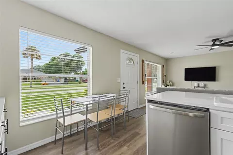Dining - 102 Shore Dr E, Oldsmar, FL 34677 photo 1 of 1
