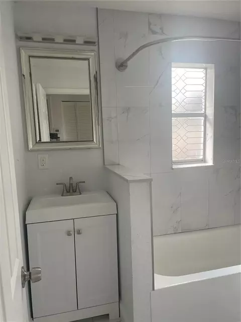 Bath - 519 Denson St, Cocoa, FL 32926 photo 3 of 3