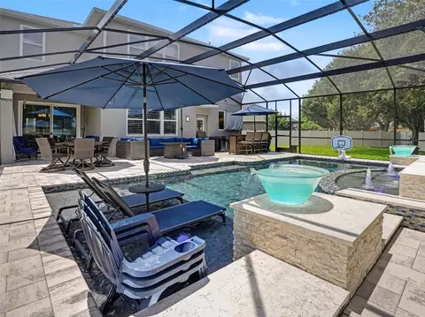 Exterior - 551 Sky Top Dr, Ocoee, FL 34761 photo 3 of 7