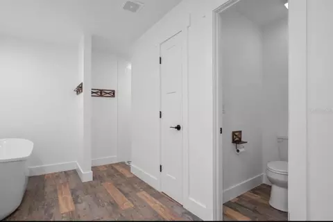 Entry Way - 967 Cr 753s, Webster, FL 33597 photo 3 of 5