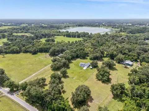 View/Area - 967 Cr 753s, Webster, FL 33597 photo 9 of 10