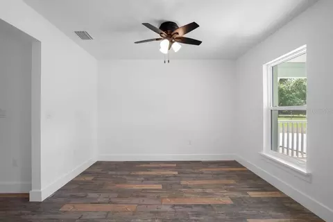 Living - 967 Cr 753s, Webster, FL 33597 photo 1 of 5