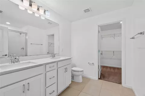 Bath - 9426 Lamine Way, Parrish, FL 34219 photo 2 of 4