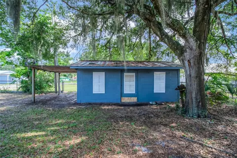 Exterior - 922 Bates Ave, Eustis, FL 32726 photo 7 of 9