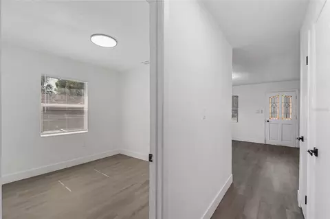 Entry Way - 922 Bates Ave, Eustis, FL 32726 photo 1 of 3