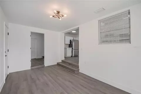 Living - 922 Bates Ave, Eustis, FL 32726 photo 3 of 5