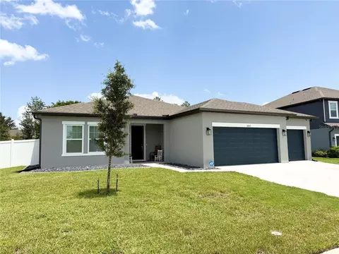Exterior - 1663 Meadowlark Dr, Deltona, FL 32725 photo 3 of 7
