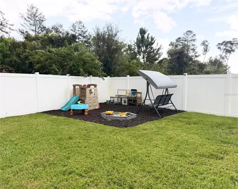 Exterior - 1663 Meadowlark Dr, Deltona, FL 32725 photo 7 of 7