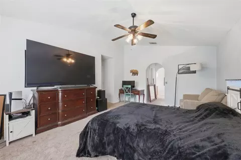 Bedroom - 800 Marietta Ln, Eustis, FL 32726 photo 2 of 6