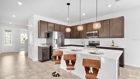 Kitchen - 3941 Southern Vista Loop, Saint Cloud, FL 34772 photo 3 of 6